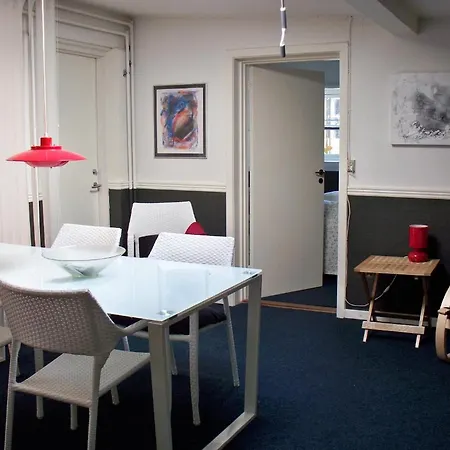 Danninghus בית הארחה Vindeby (Svendborg)